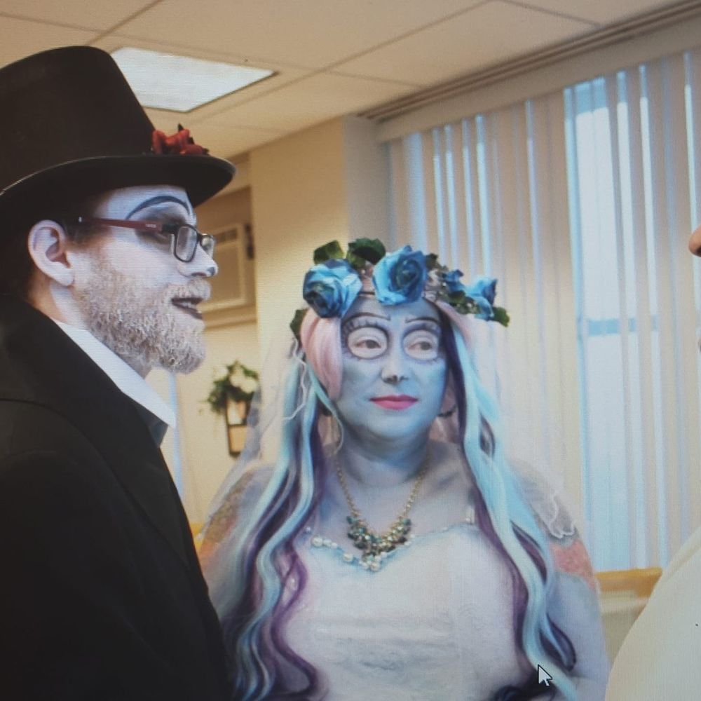 Meet your Posher, Lori